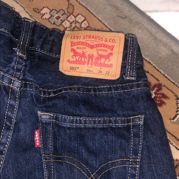 Boys Levi’s jeans like new - Picture 3 of 3